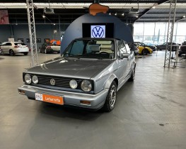VOLKSWAGEN GOLF 1.8 90CH QUARTETT