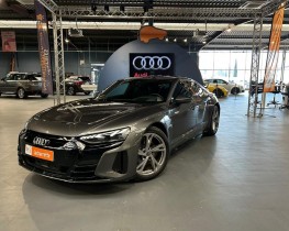 AUDI E-TRON GT 476 CH QUATTRO