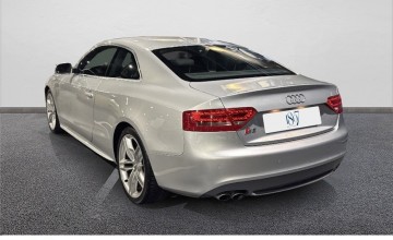 AUDI S5 V8 4.2 FSI 354