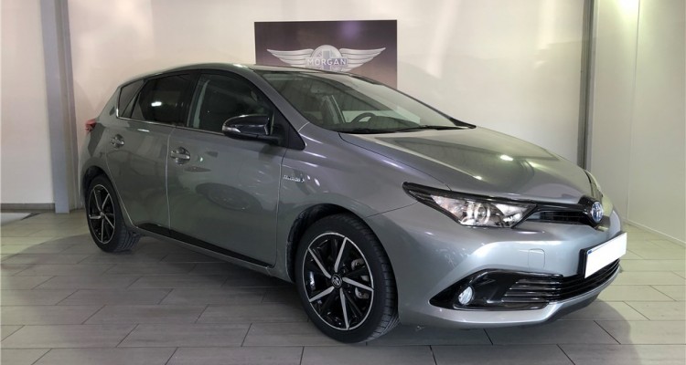 TOYOTA AURIS II