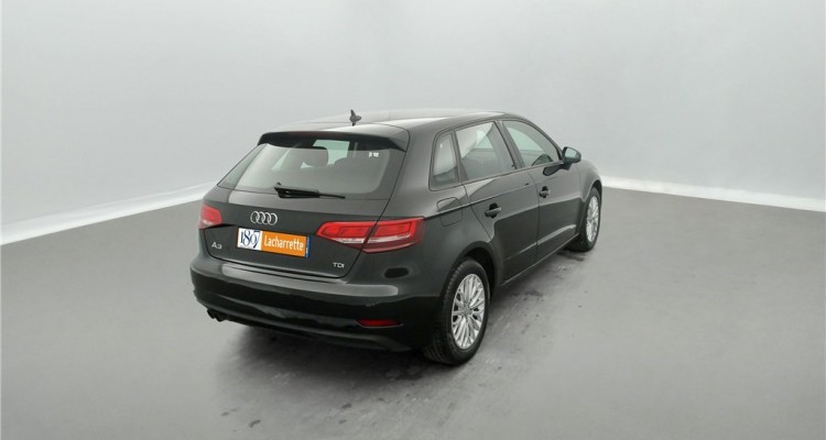 AUDI A3 III