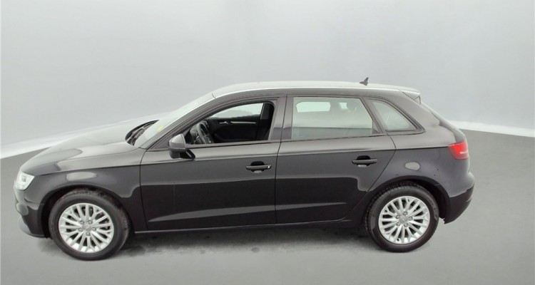 AUDI A3 III