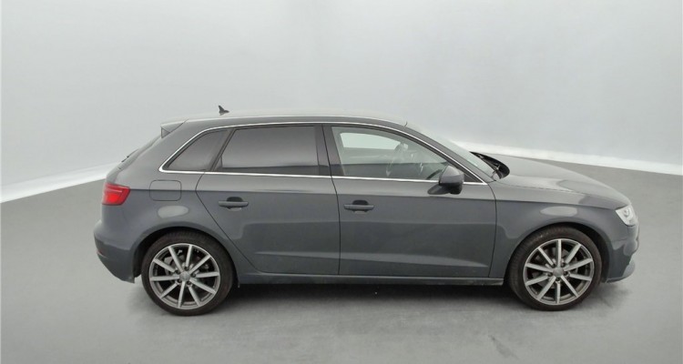 AUDI A3 III