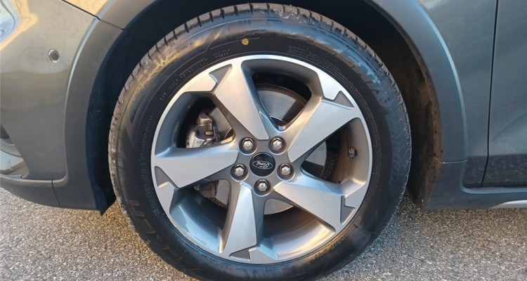 FORD FOCUS IV