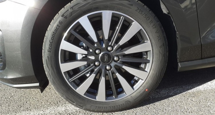 FORD FOCUS IV