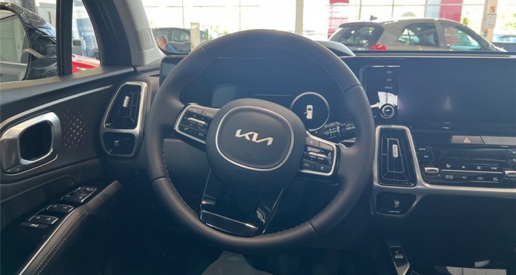 KIA SORENTO IV
