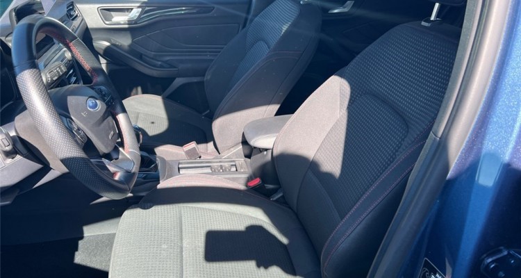 FORD FOCUS IV