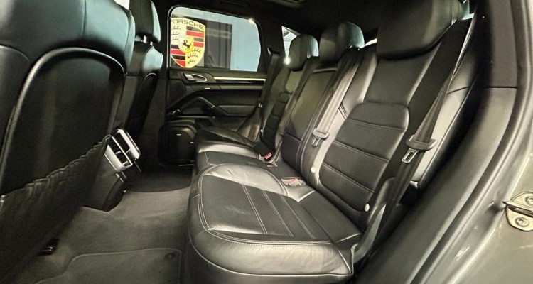 PORSCHE CAYENNE II