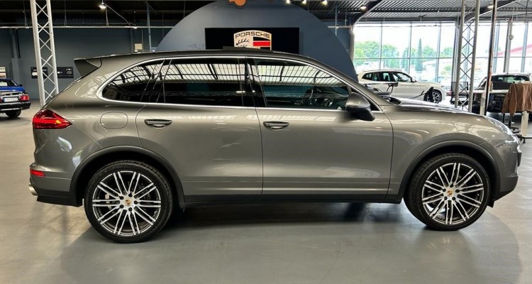 PORSCHE CAYENNE II