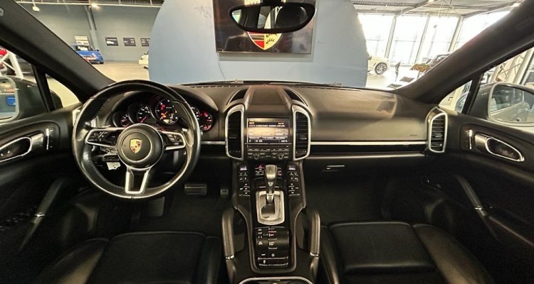 PORSCHE CAYENNE II