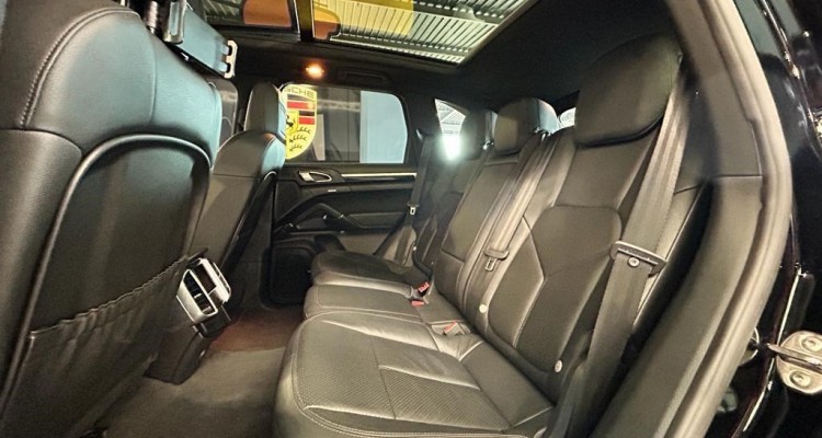 PORSCHE CAYENNE II