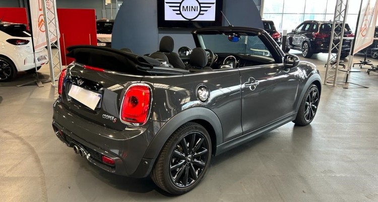 MINI MINI F57