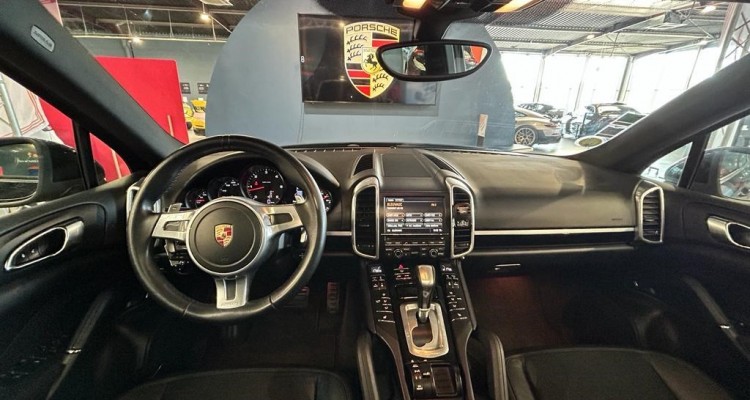 PORSCHE CAYENNE II
