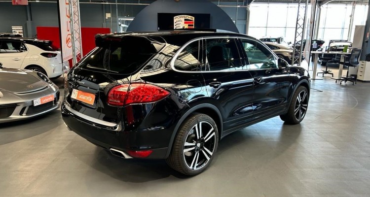 PORSCHE CAYENNE II