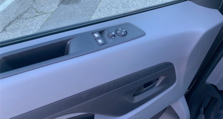 OPEL VIVARO FOURGON V
