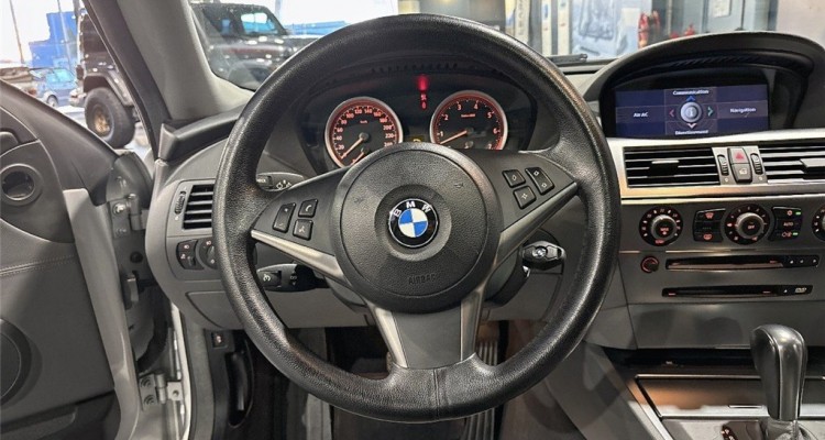 BMW SERIE 6 E63