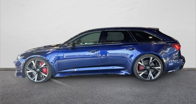 AUDI RS6 AVANT