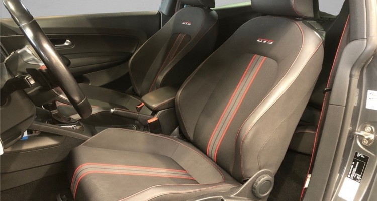 VOLKSWAGEN SCIROCCO II