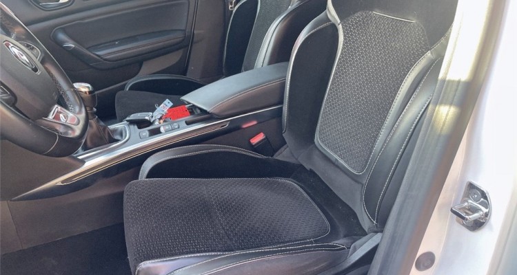 RENAULT MEGANE IV