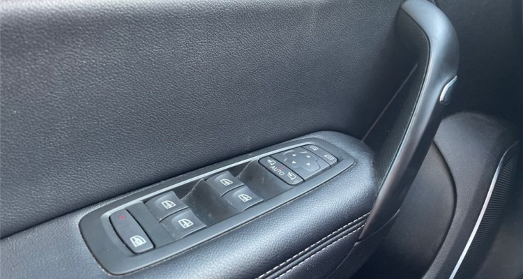 RENAULT MEGANE IV