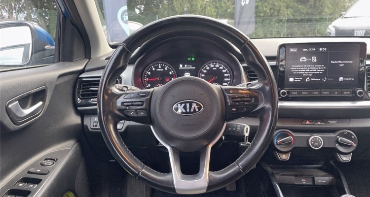 KIA STONIC