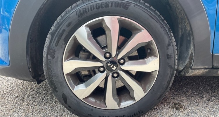 KIA STONIC