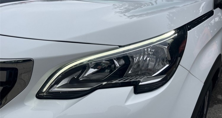 PEUGEOT 3008 II