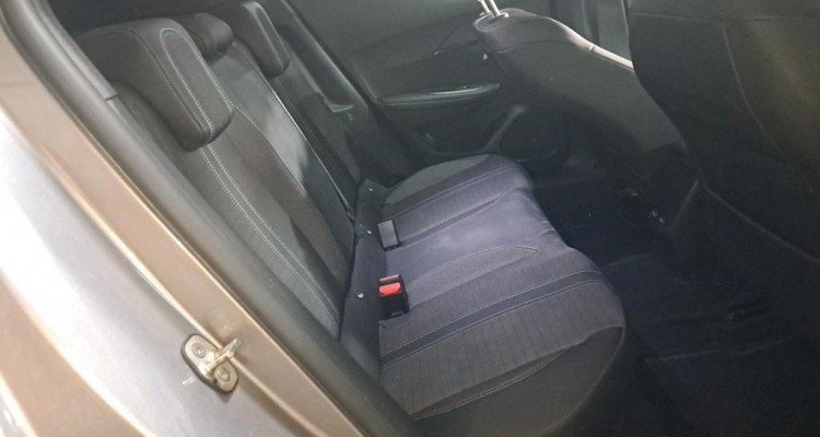 PEUGEOT 2008 II