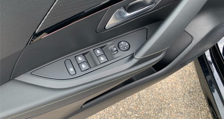 PEUGEOT 208 ELECTRIQUE II