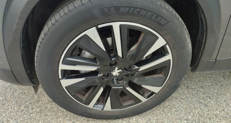 PEUGEOT 2008 II