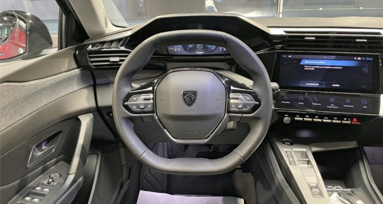 PEUGEOT 308 III