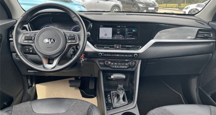 KIA NIRO