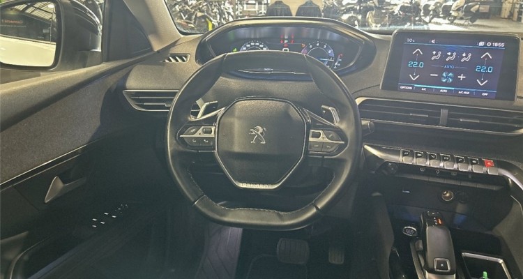 PEUGEOT 3008 II