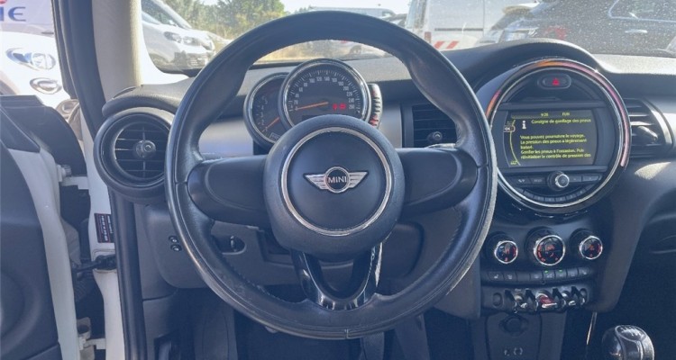 MINI MINI F56