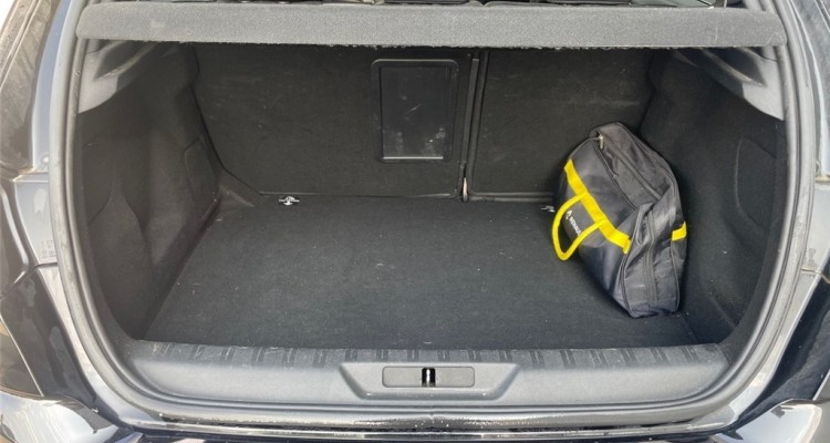 PEUGEOT 308 II
