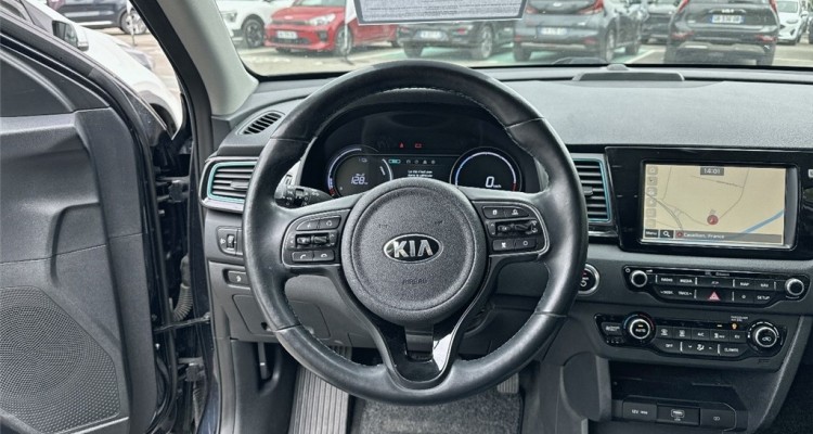 KIA NIRO
