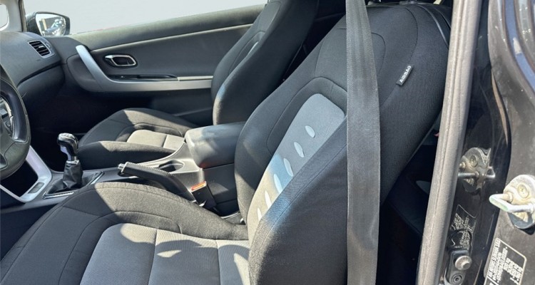 KIA PRO CEED COUPE