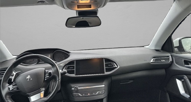 PEUGEOT 308 II