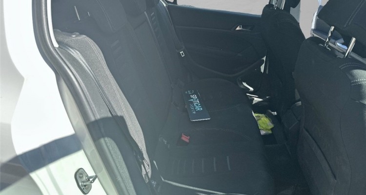 PEUGEOT 308 II
