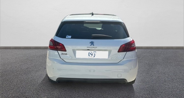 PEUGEOT 308 II