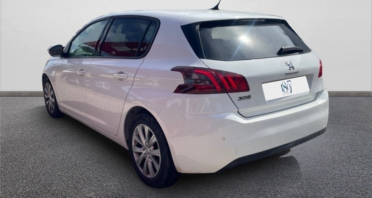 PEUGEOT 308 II