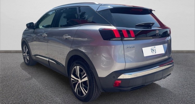 PEUGEOT 3008 II