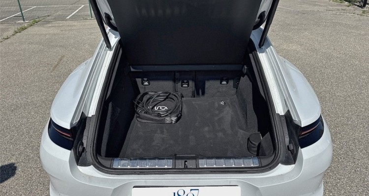 PORSCHE PANAMERA III