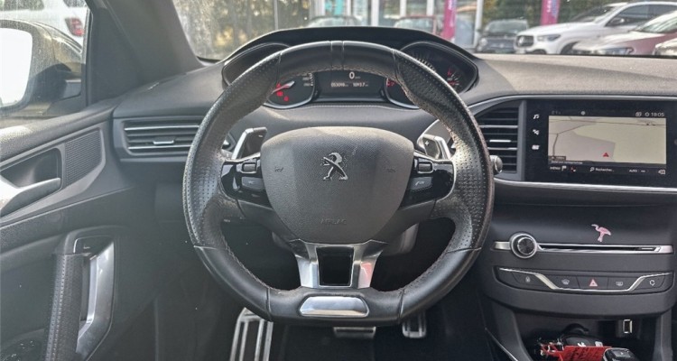 PEUGEOT 308 II
